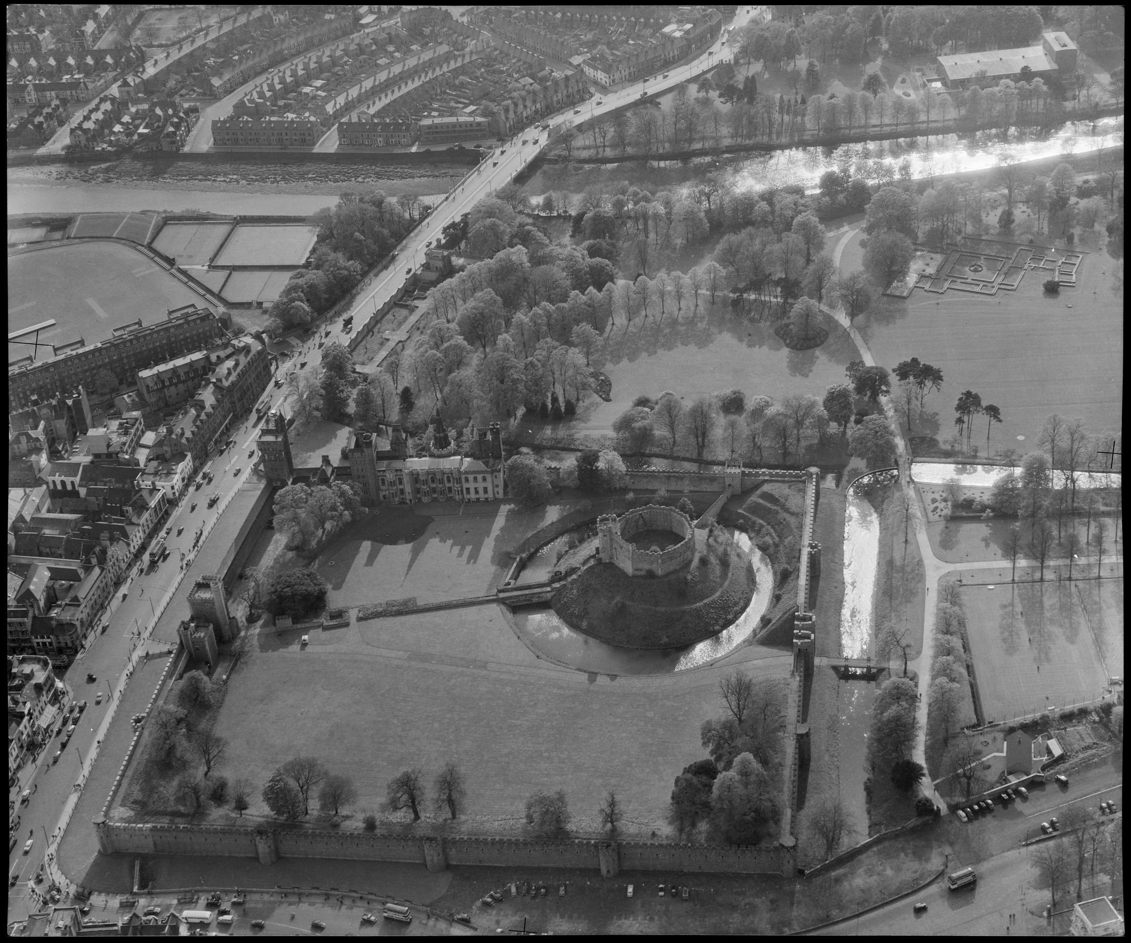 Aerial photo of Cardiff Castle from 1951